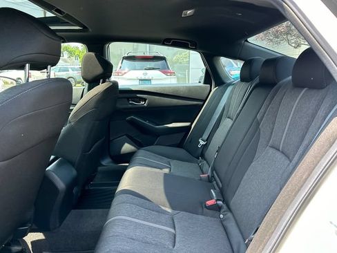 Used 2024 Honda Accord Sport image 23
