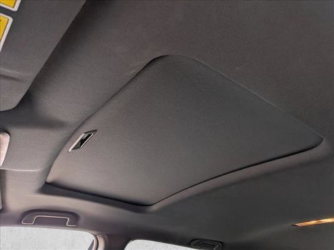 Used 2023 Honda Passport EX-L image 16