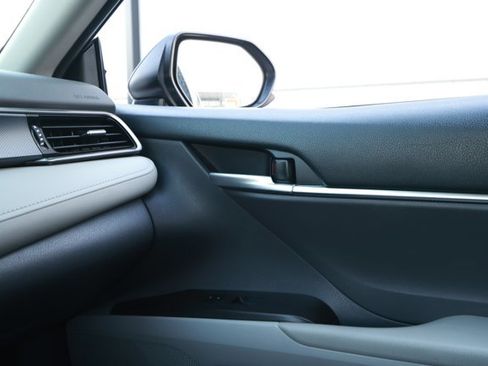 Used 2024 Toyota Camry LE image 26