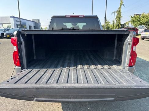 Used 2019 Chevrolet Silverado 1500 LTZ AWD/4WD image 12