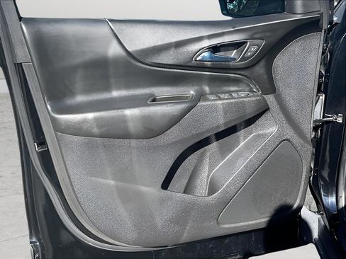 Certified 2020 Chevrolet Equinox LT image 22