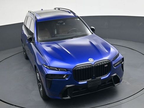 Used 2023 BMW X7 M60i w/ Executive Package image 29