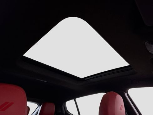 Used 2024 Dodge Hornet R/T Plus image 42