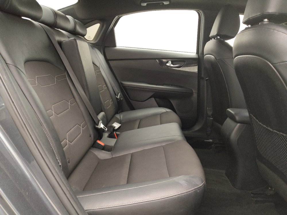 Used 2021 Kia Forte GT-Line w/ GT-Line Premium Package FWD image 19