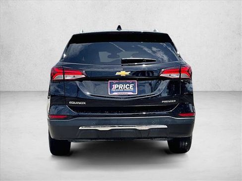 Used 2024 Chevrolet Equinox Premier FWD image 4