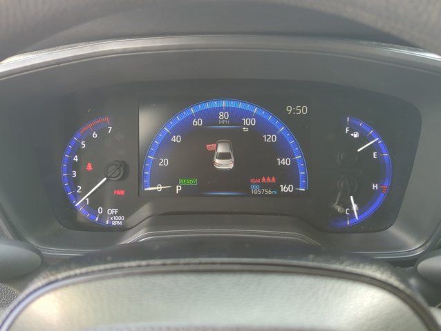Used 2021 Toyota Corolla LE FWD image 17