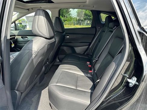 New 2025 Nissan Murano SL image 10