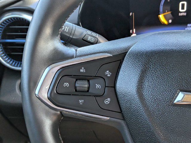 Used 2025 Chevrolet Trax LT w/ Driver Confidence Package FWD image 21