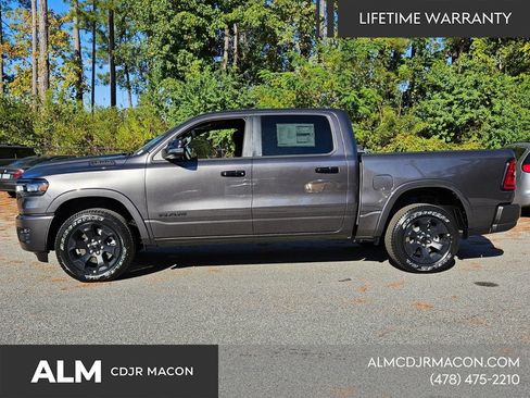 New 2026 RAM 1500 Big Horn AWD/4WD image 5