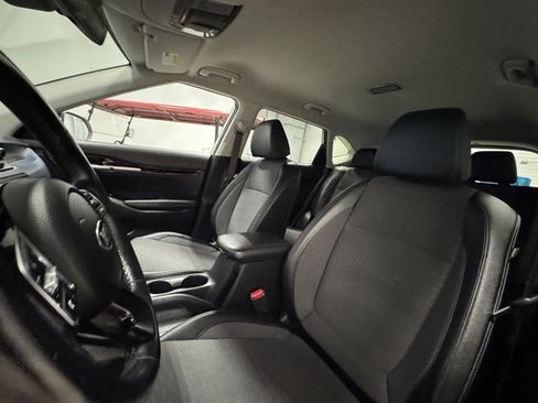 Used 2021 Kia Seltos S AWD/4WD image 19