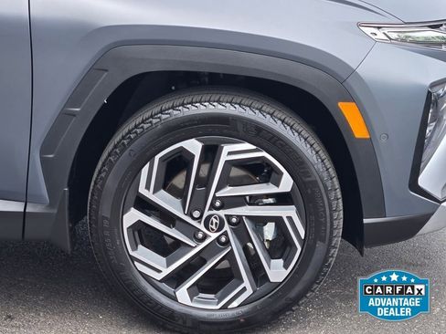 Certified 2025 Hyundai Tucson Limited AWD/4WD image 5