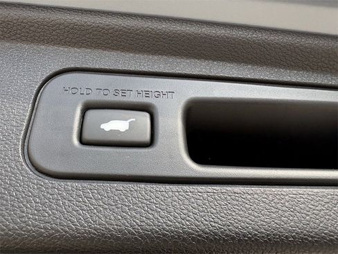 Used 2025 Honda Odyssey Elite image 29