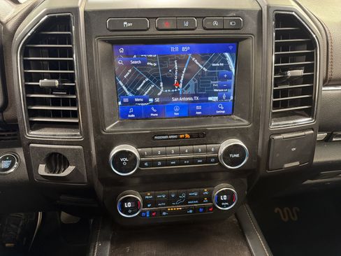 Used 2020 Ford Expedition Max King Ranch w/ Cargo Package RWD image 19