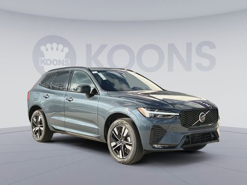 New 2026 Volvo XC60 B5 Core w/ Climate Package AWD/4WD image 10