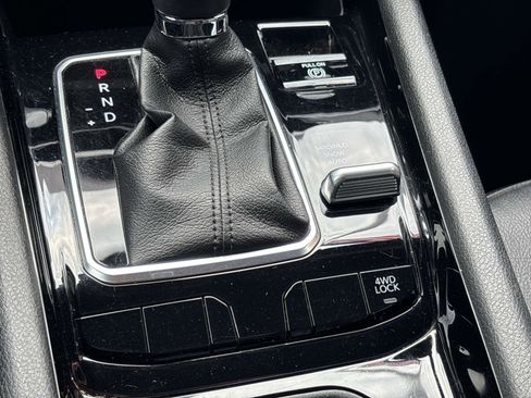 Used 2022 Jeep Compass Limited image 24