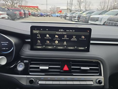 Used 2026 Genesis G70 2.5T AWD/4WD image 18