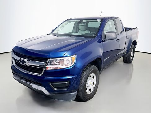 Used 2019 Chevrolet Colorado W/T image 4