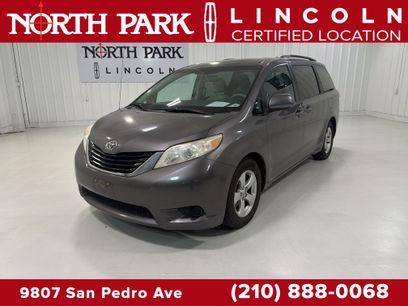 Used 2012 Toyota Sienna LE