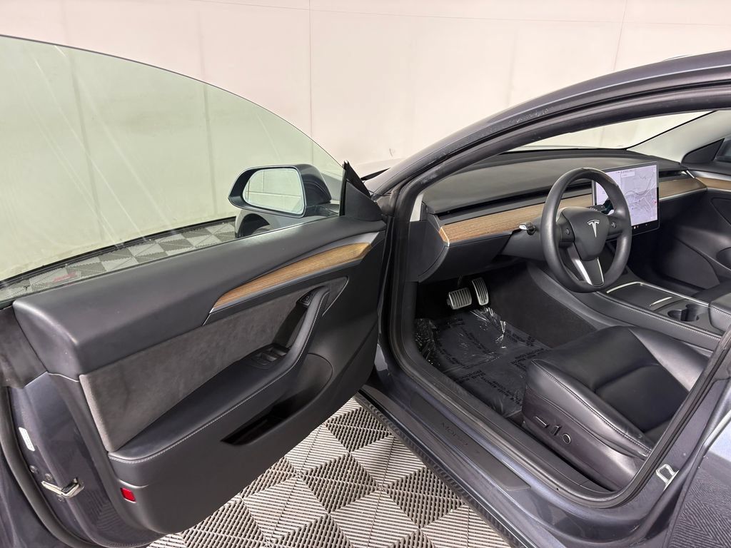 Used 2022 Tesla Model 3 Long Range AWD/4WD image 12