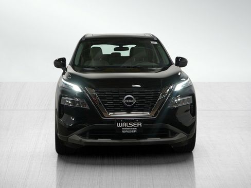 Used 2023 Nissan Rogue SV w/ SV Premium B Package image 8