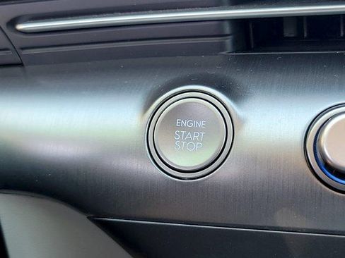 Certified 2025 Hyundai Kona SEL FWD image 34