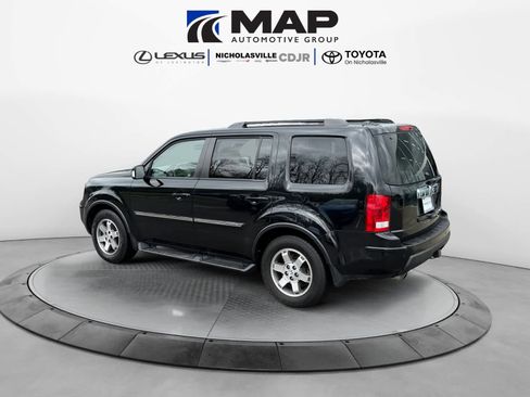Used 2011 Honda Pilot Touring image 3