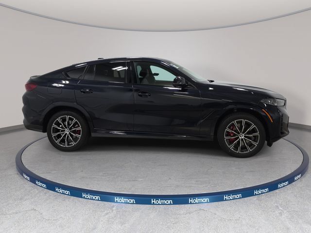 Certified 2024 BMW X6 xDrive40i w/ Executive Package AWD/4WD image 4