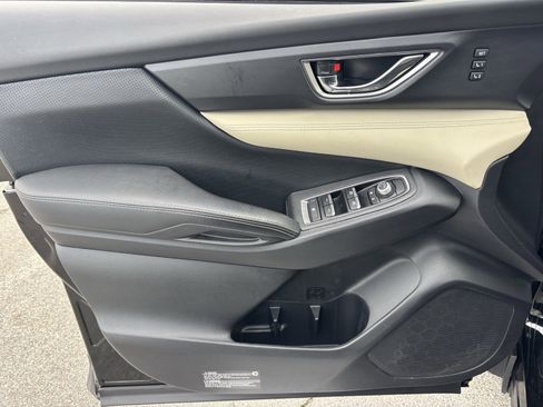 Used 2022 Subaru Ascent Limited image 16