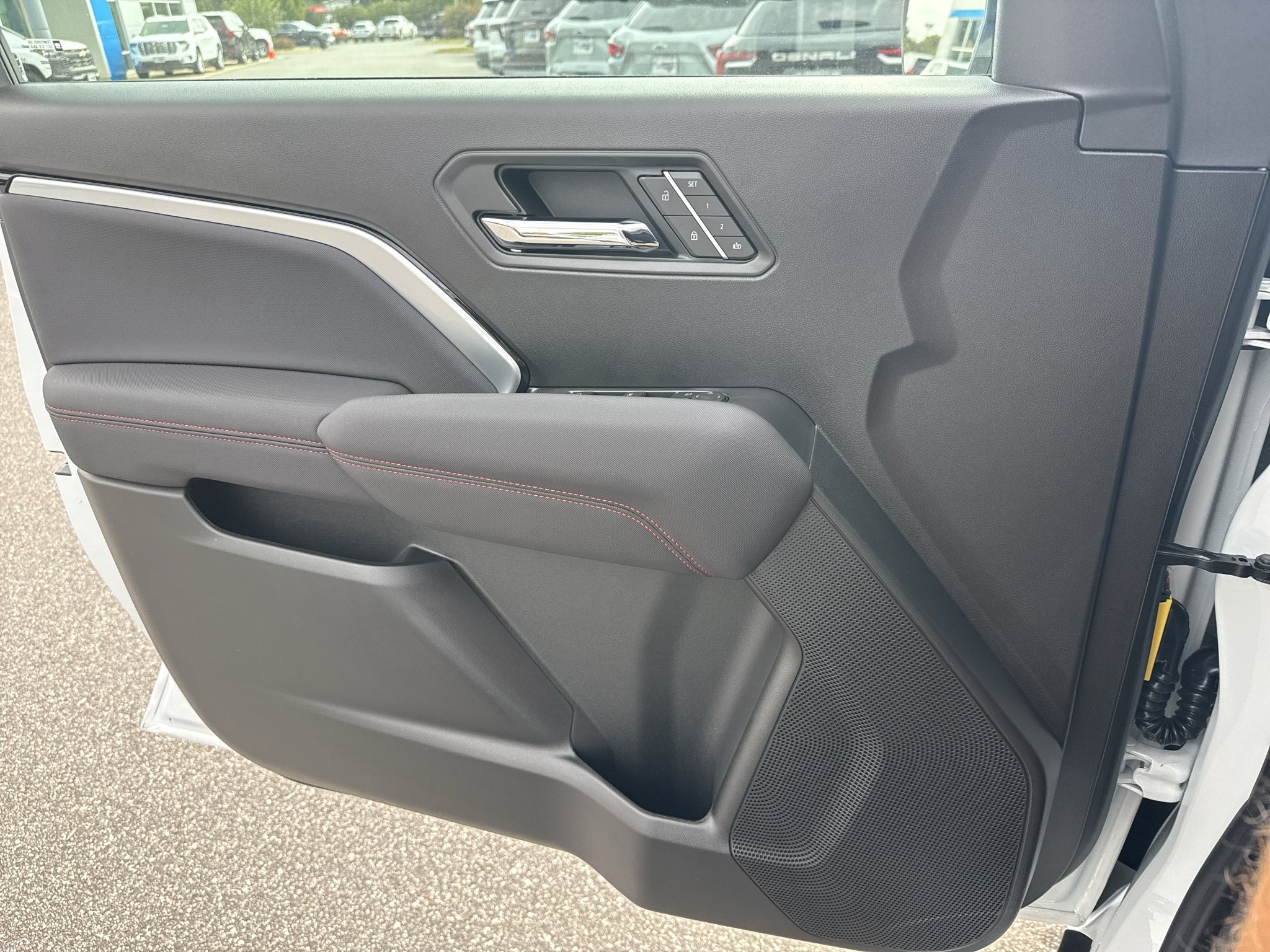 New 2026 Chevrolet Colorado Z71 w/ Z71 Convenience Package 2 AWD/4WD image 9