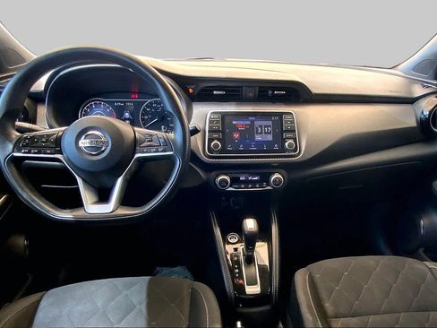 Used 2020 Nissan Kicks SV FWD image 16