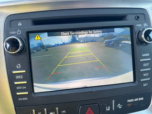 Used 2017 GMC Acadia Limited SLT image 19