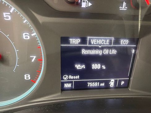 Used 2023 Chevrolet Malibu LT FWD image 14