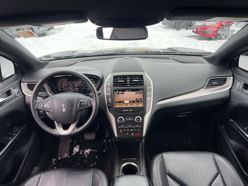 Used 2018 Lincoln MKC Premiere image 18