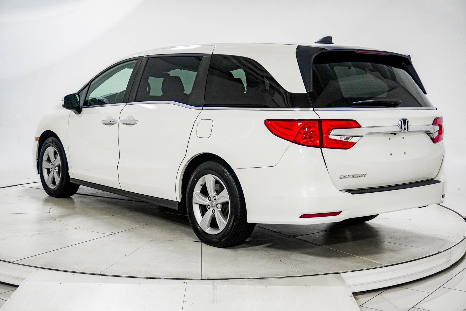Used 2019 Honda Odyssey EX-L image 6