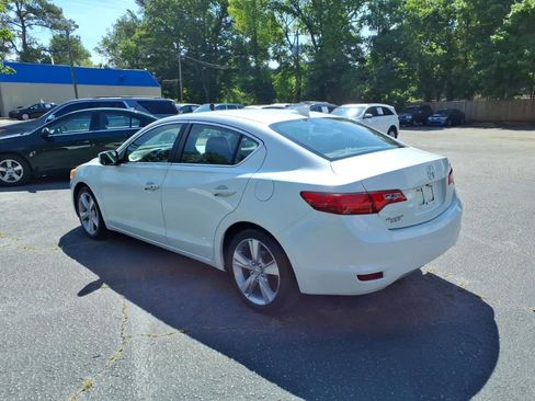 Used 2014 Acura ILX FWD image 6