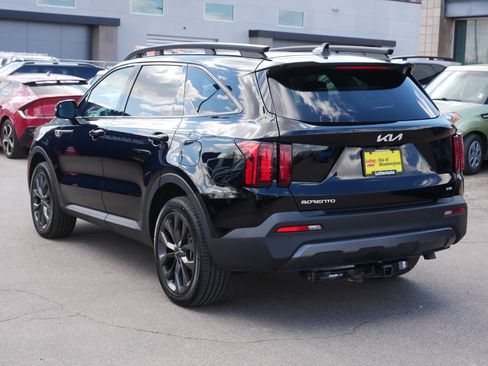 Certified 2023 Kia Sorento X-Line EX AWD/4WD image 3