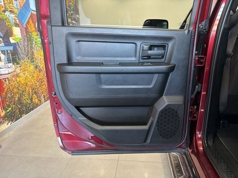 Used 2022 RAM 3500 Tradesman image 41