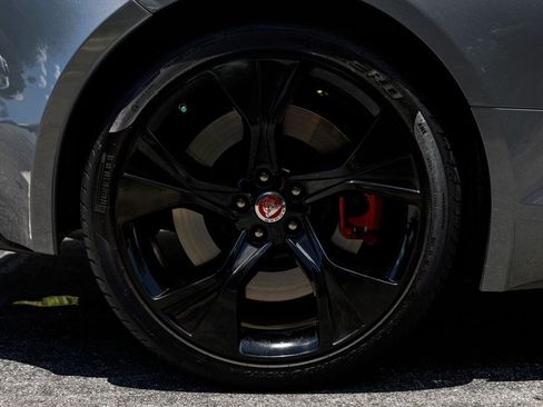 Used 2023 Jaguar F-TYPE Coupe RWD image 26