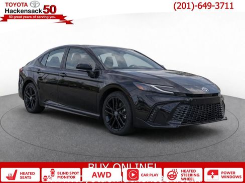 Used 2025 Toyota Camry SE w/ Convenience Package AWD/4WD image 1