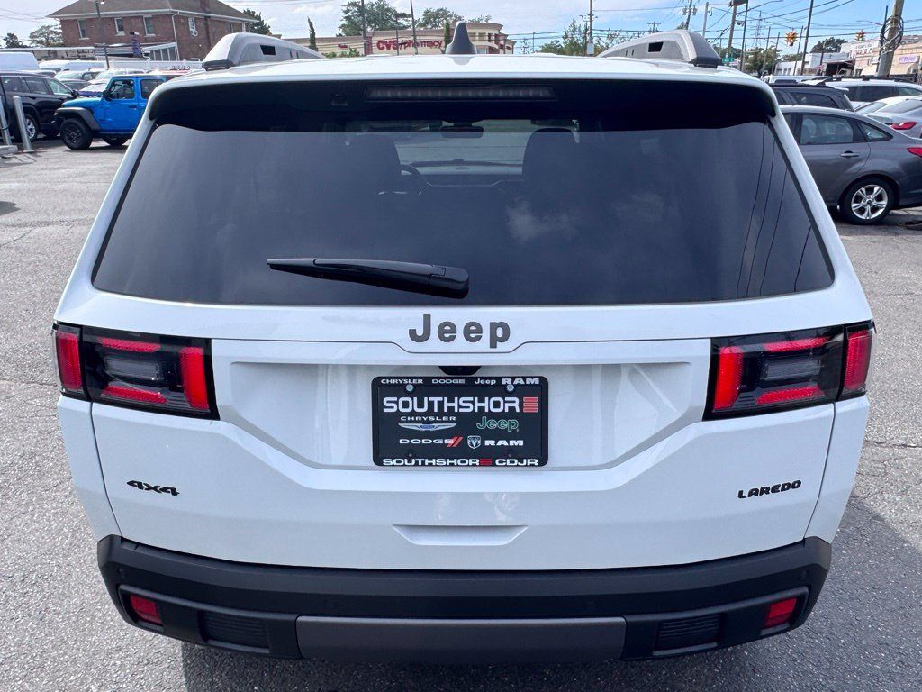 New 2026 Jeep Cherokee Laredo AWD/4WD image 6