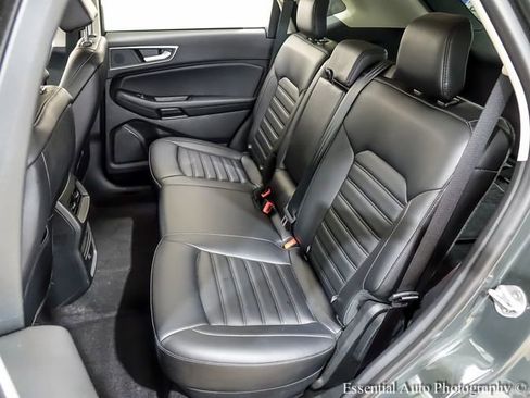 Used 2024 Ford Edge SEL AWD/4WD image 12