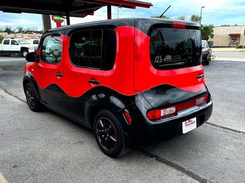 Used 2009 Nissan Cube 1.8 w/ Interior Designer Pkg FWD image 4
