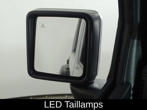 Used 2021 Jeep Wrangler Unlimited Sport image 38