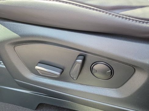 Certified 2024 Ford Explorer XLT w/ Equipment Group 202A AWD/4WD image 9