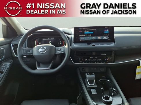 New 2026 Nissan Rogue Platinum w/ Platinum Premium Package AWD/4WD image 10
