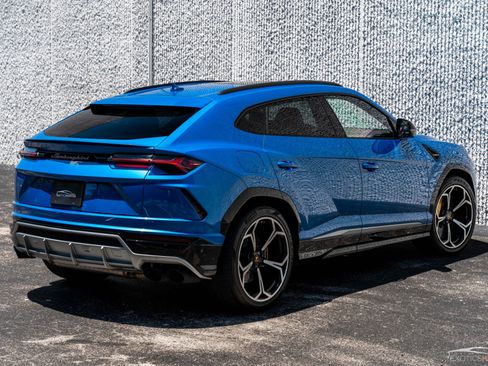 Used 2019 Lamborghini Urus AWD/4WD image 27