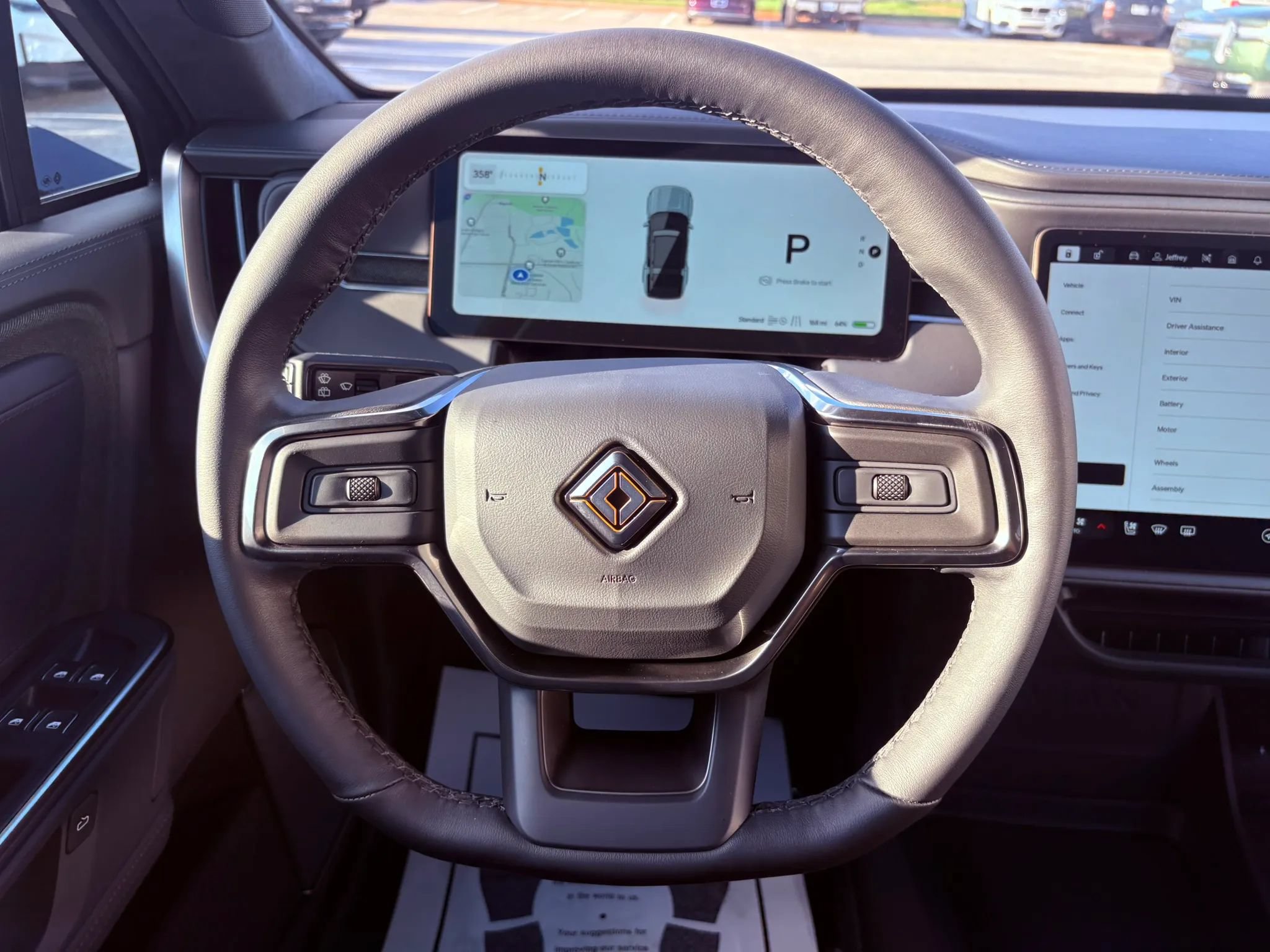 Used 2025 Rivian R1S Adventure Dual AWD/4WD image 22