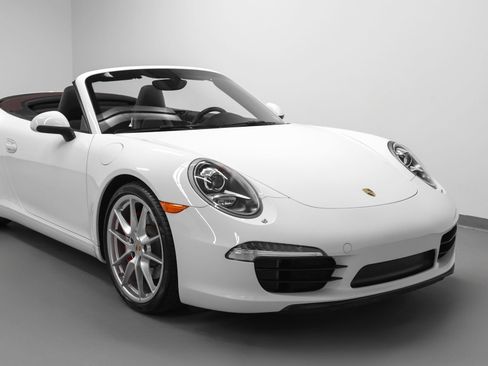 Certified 2014 Porsche 911 Carrera S image 11