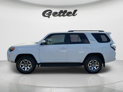 Used 2020 Toyota 4Runner TRD Off-Road Premium image 7