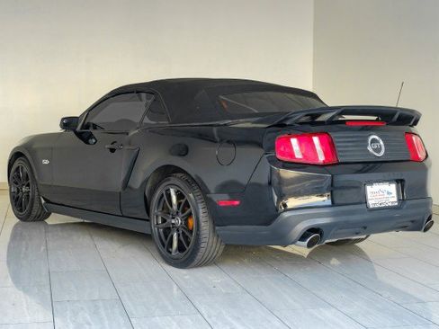 Used 2011 Ford Mustang GT Premium w/ Brembo Brake Pkg RWD image 11
